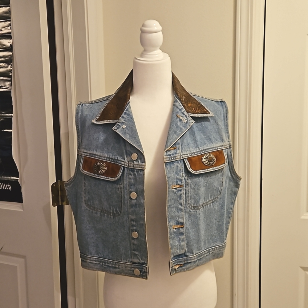 Streets Ahead Western Style Jean Vest